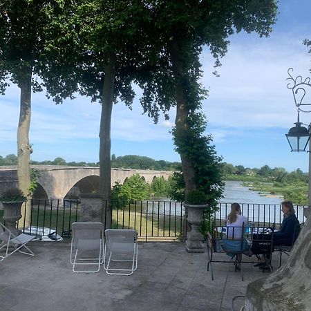 Grand Hôtel de l'Abbaye Beaugency Exterior foto