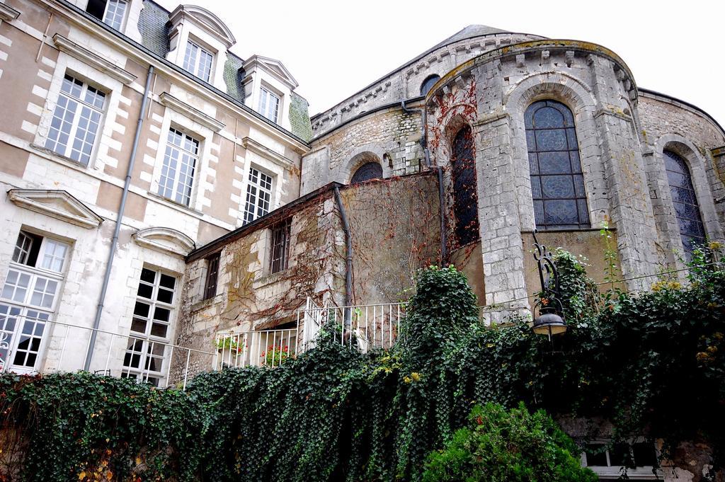 Grand Hôtel de l'Abbaye Beaugency Exterior foto