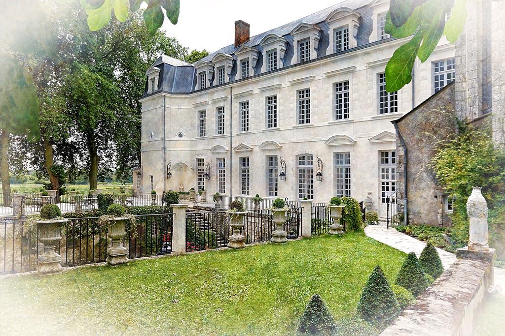 Grand Hôtel de l'Abbaye Beaugency Exterior foto